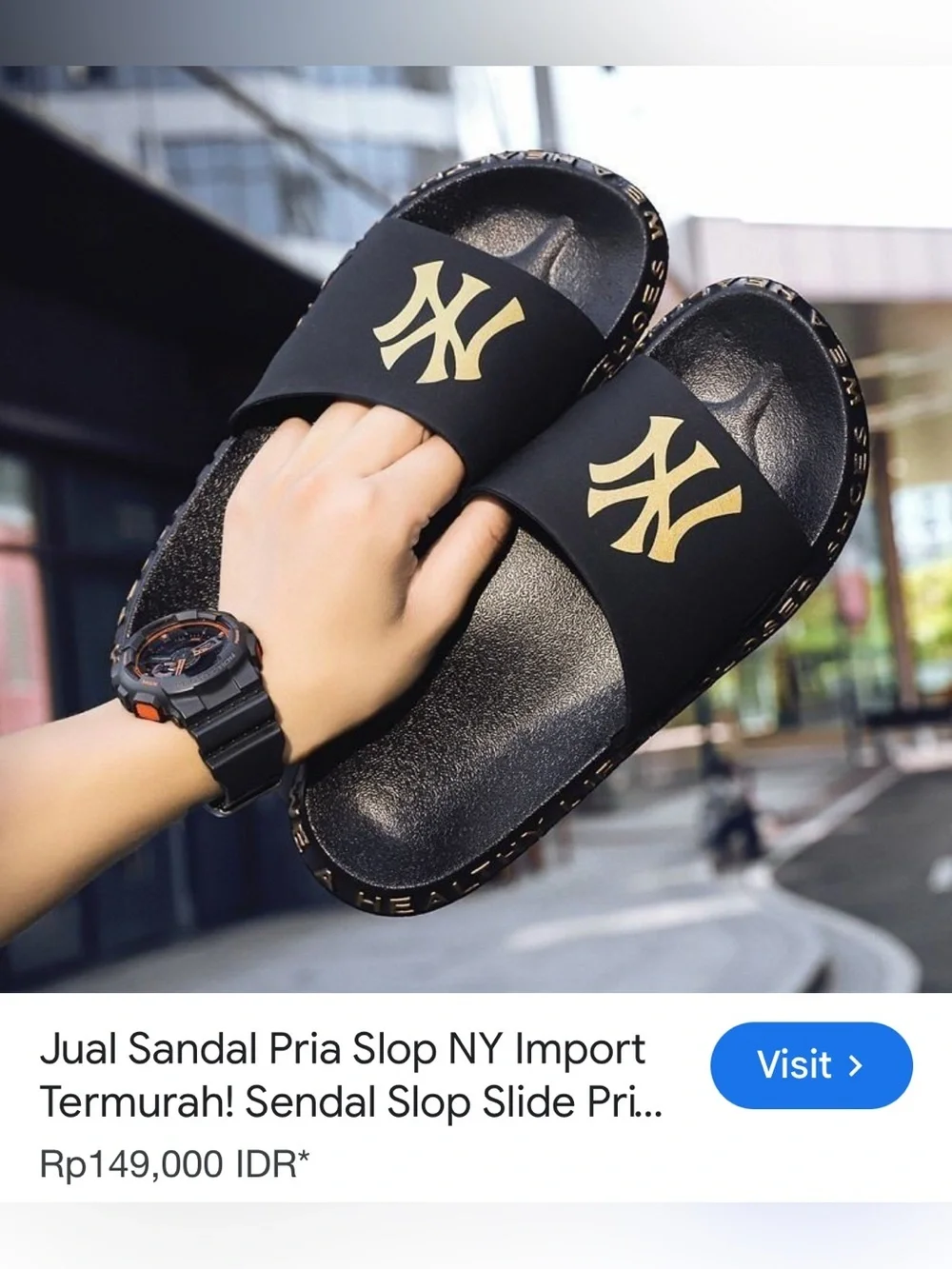 NWOT-Mens 9 NEW YORK YANKEE  Jual SANDAL black and gold Unique slides  flip-flop